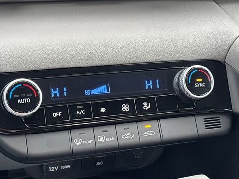New 2026 Hyundai Elantra Sport FWD image 19