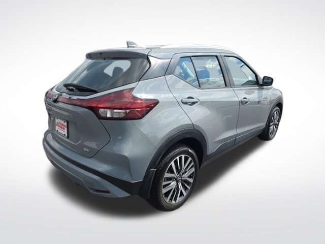 Used 2024 Nissan Kicks SV FWD image 7