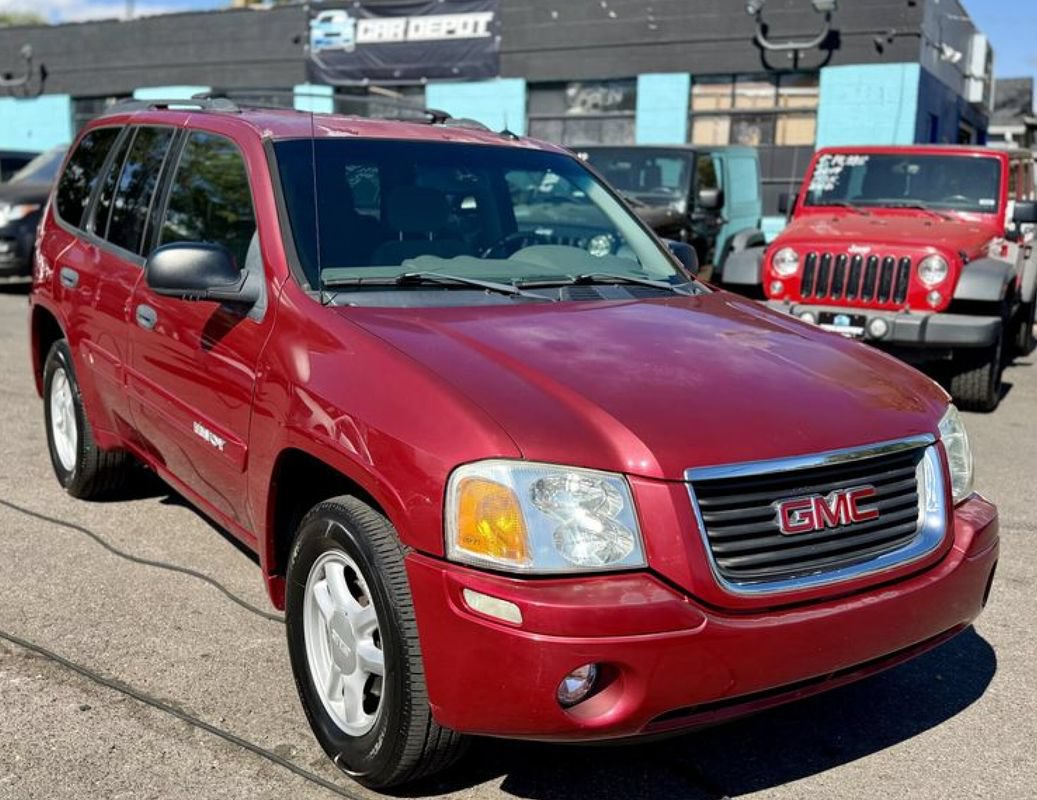 Used 2004 GMC Envoy SLE w/ Preferred Equipment Group AWD/4WD image 1