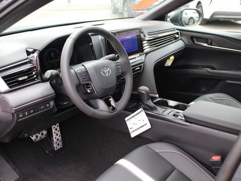Certified 2026 Toyota Camry SE FWD image 10