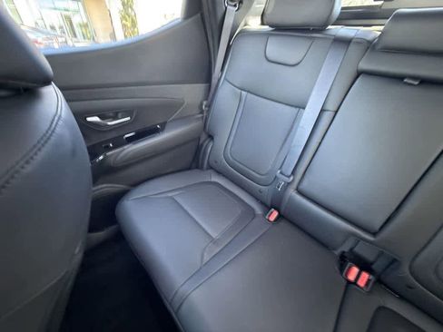 New 2025 Hyundai Santa Cruz XRT AWD/4WD image 3