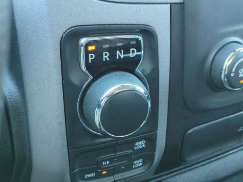 Used 2016 RAM 1500 Express AWD/4WD image 31