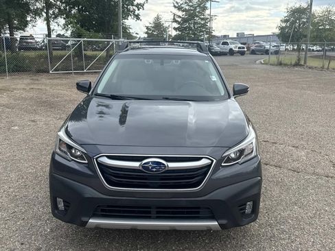 Used 2021 Subaru Outback Limited w/ Popular Package #2 AWD/4WD image 30