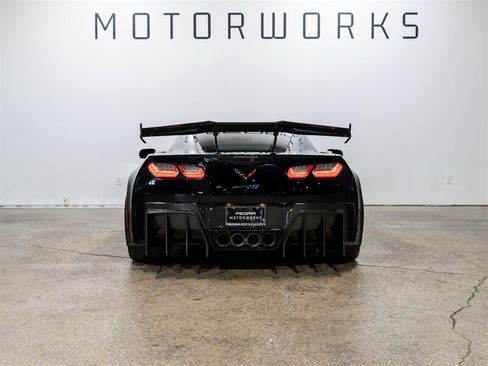 Used 2019 Chevrolet Corvette ZR1 RWD image 10