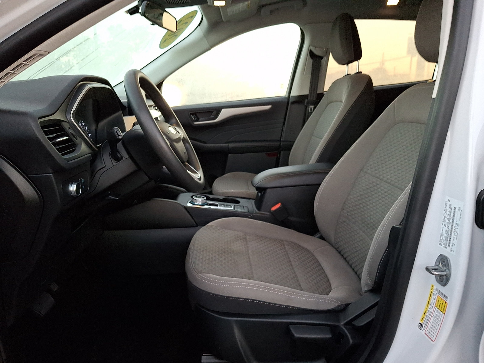 Certified 2022 Ford Escape SE AWD/4WD image 13