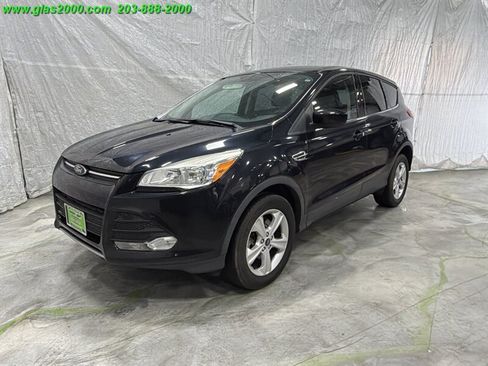 Used 2016 Ford Escape SE AWD/4WD image 1