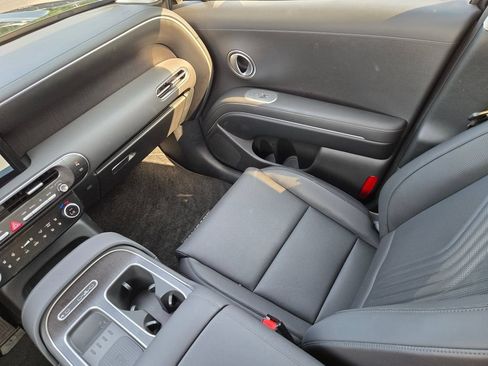 Used 2026 Hyundai Palisade SEL FWD image 14