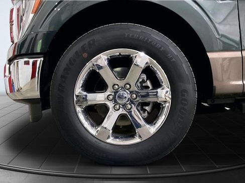 Used 2021 Ford F150 Lariat w/ Equipment Group 502A High RWD image 9
