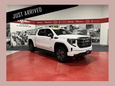 Certified 2024 GMC Sierra 1500 AT4 w/ Technology Package AWD/4WD image 1