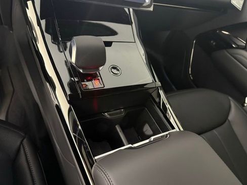 New 2026 Land Rover Range Rover Sport Dynamic SE AWD/4WD image 22