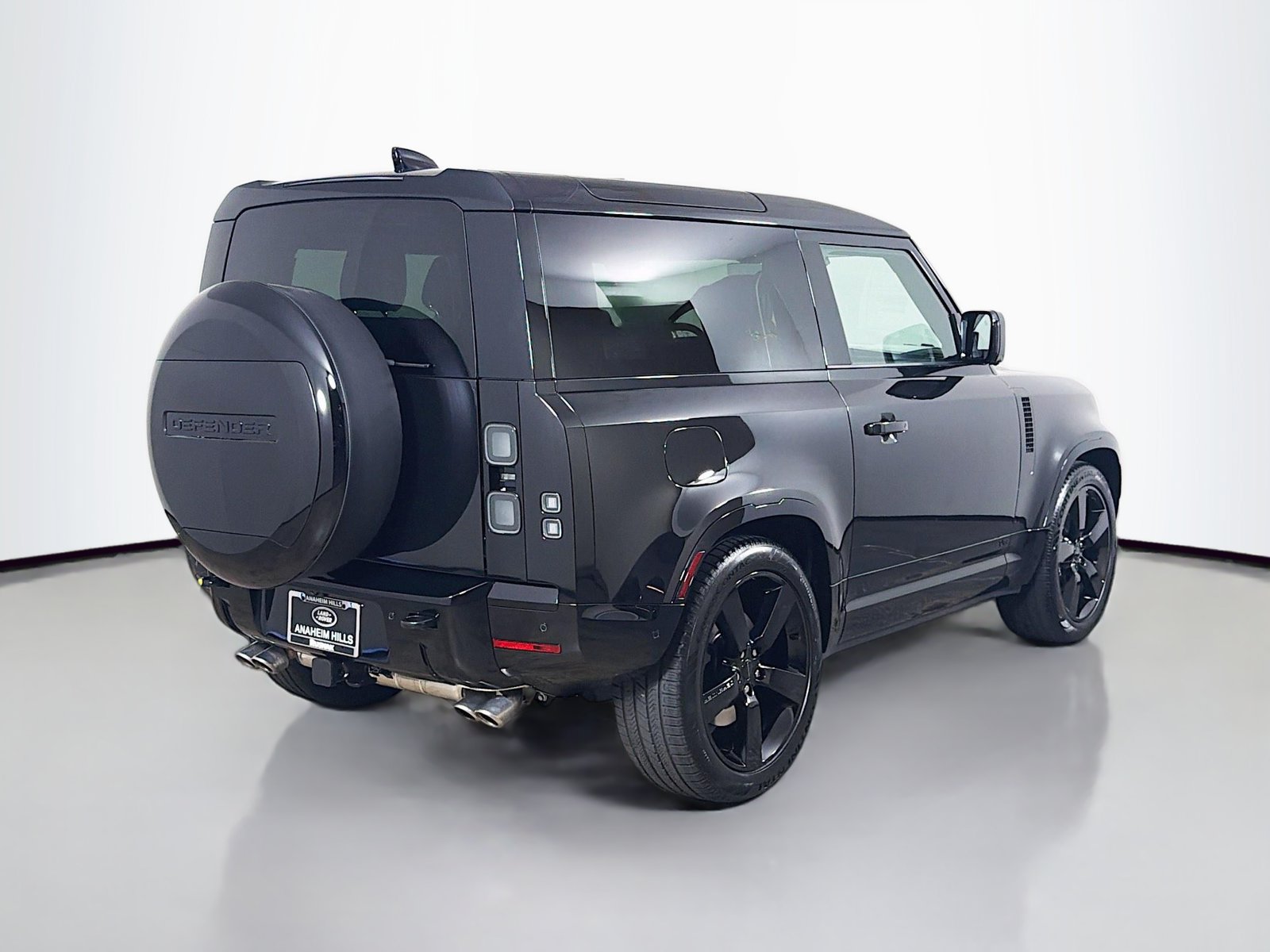 New 2026 Land Rover Defender 90 V8 AWD/4WD image 5