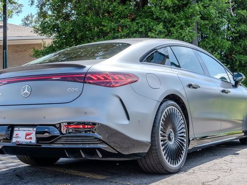 Used 2022 Mercedes-Benz EQS AMG 4MATIC w/ Pinnacle Trim Package image 30