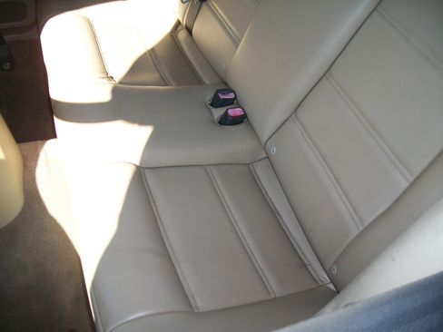 Used 2004 Ford Mustang Deluxe Convertible image 9