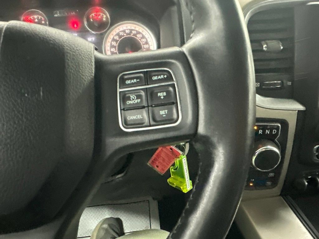 Used 2015 RAM 1500 Big Horn AWD/4WD image 40