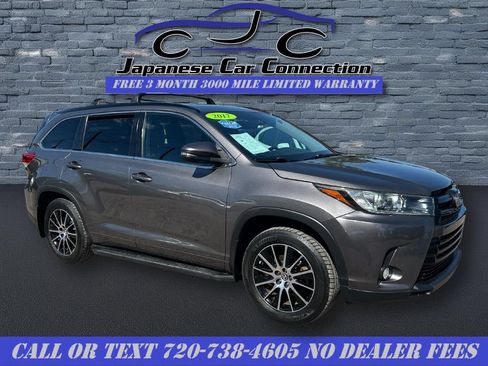 Used 2017 Toyota Highlander SE AWD/4WD image 9
