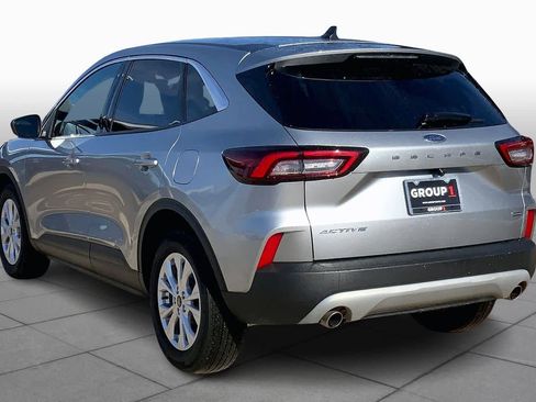 Used 2023 Ford Escape Active image 12