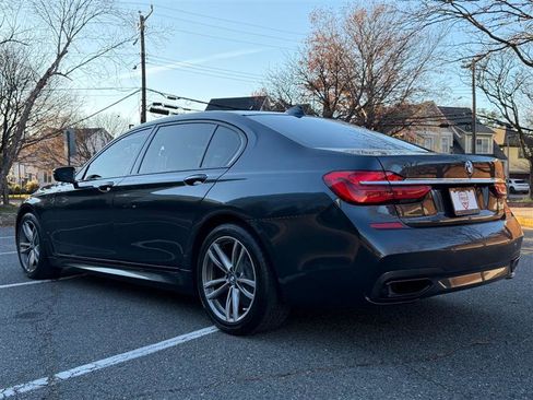 Used 2016 BMW 740i 740i image 10