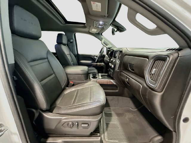 Used 2023 GMC Sierra 3500 Denali w/ Denali Ultimate Package AWD/4WD image 24