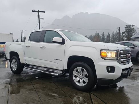 Used 2015 GMC Canyon SLE w/ SLE Convenience Package image 3