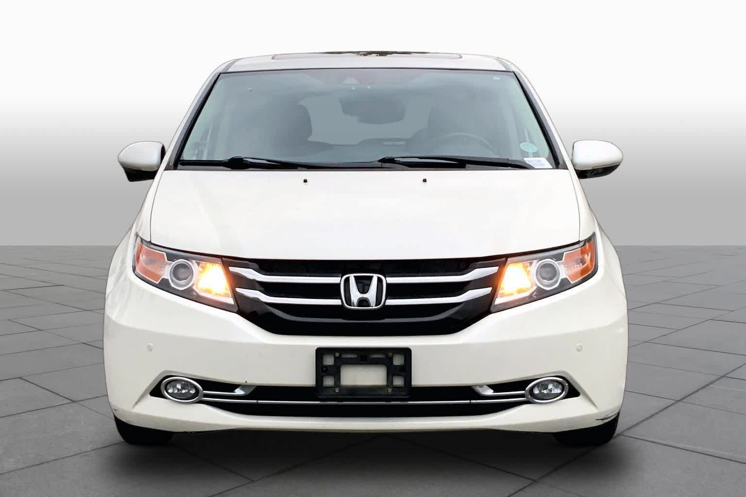 Used 2016 Honda Odyssey Touring image 4