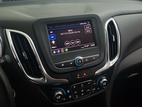 Used 2023 Chevrolet Equinox LT FWD image 19