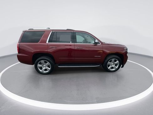 Used 2020 Chevrolet Tahoe Premier w/ Premier 6.2L Value Package image 9