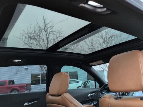 Used 2020 Cadillac XT4 Premium Luxury image 22