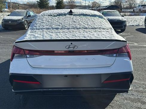 New 2026 Hyundai Elantra SEL Sport image 6