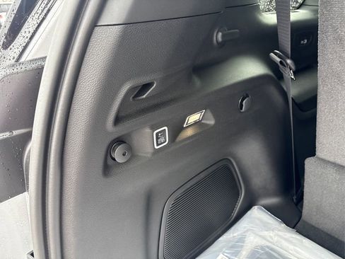 New 2026 Jeep Grand Cherokee L Limited image 22