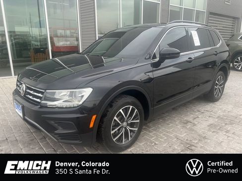 Certified 2019 Volkswagen Tiguan SE w/ Panoramic Sunroof Package image 1