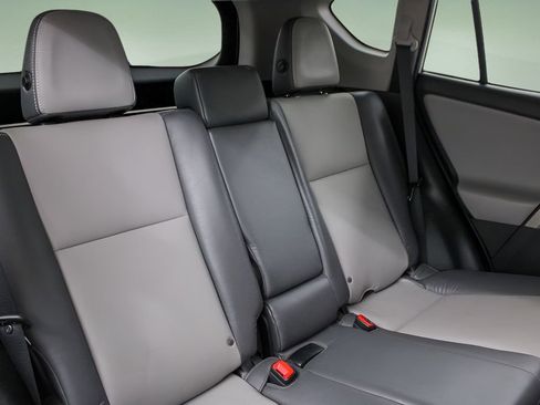 Used 2014 Toyota RAV4 Limited FWD image 22