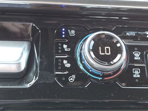 New 2026 GMC Sierra 1500 Denali Ultimate AWD/4WD image 8
