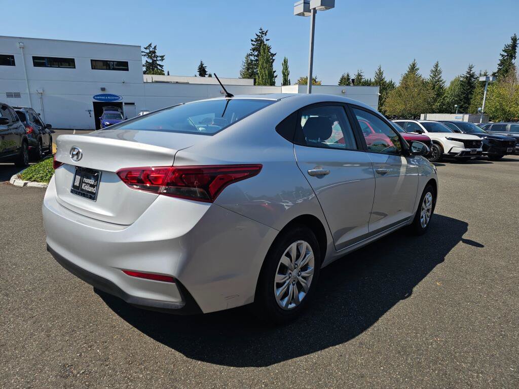 Used 2018 Hyundai Accent SE FWD image 7