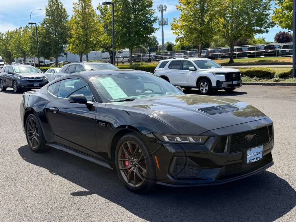 Used 2024 Ford Mustang GT Premium RWD image 2