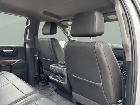 Used 2019 Chevrolet Silverado 1500 LT Trail Boss AWD/4WD image 36