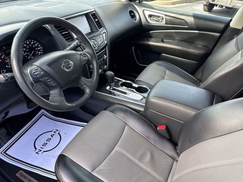 Certified 2020 Nissan Pathfinder SL image 10