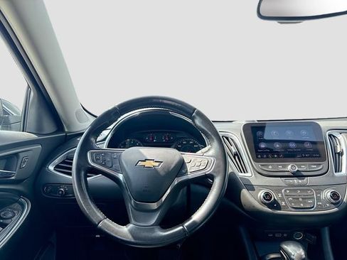 Used 2021 Chevrolet Malibu LT w/ Leather Package FWD image 20