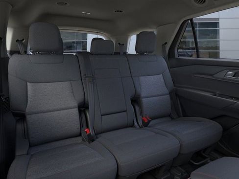 New 2025 Ford Explorer Active image 11