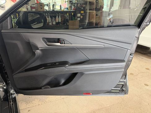 Used 2026 Toyota Camry SE FWD image 26
