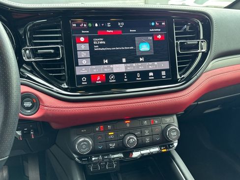 Used 2022 Dodge Durango R/T w/ Tow 'N Go Package image 11