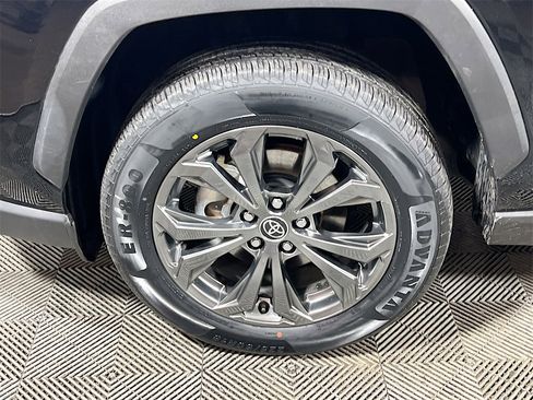 Certified 2023 Toyota RAV4 XLE Premium image 27