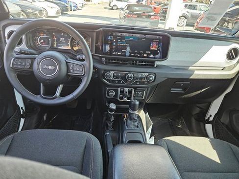 Used 2025 Jeep Wrangler Sport S image 24