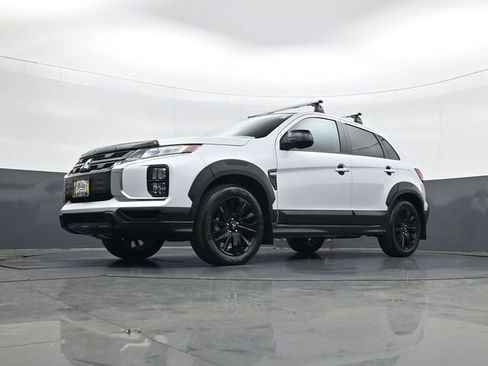 Used 2024 Mitsubishi Outlander Sport AWD image 21