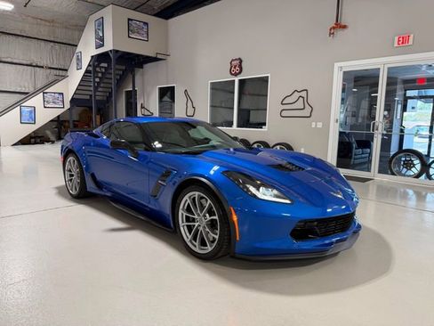 Used 2019 Chevrolet Corvette Grand Sport RWD image 51