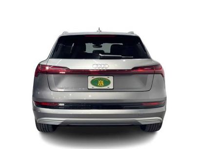 Used 2019 Audi e-tron Prestige w/ Prestige Package