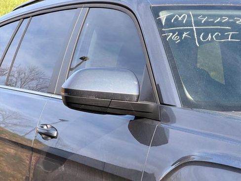 Used 2023 Volkswagen Atlas SE FWD image 11