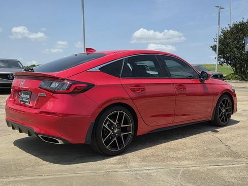 Used 2022 Honda Civic Sport Touring image 4