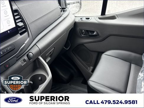 New 2026 Ford Transit 250 Low Roof RWD image 18