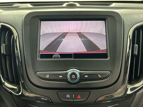 Certified 2024 Chevrolet Equinox RS w/ LPO, Floor Liner Package FWD image 15