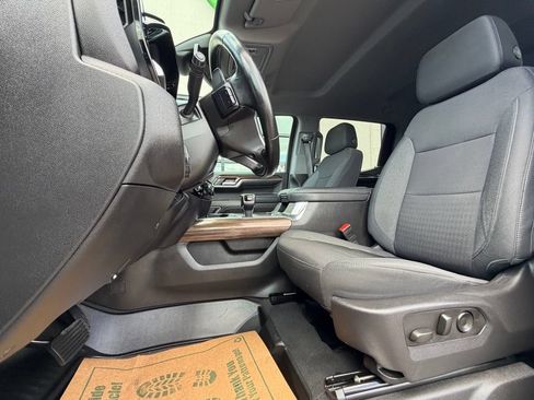 Used 2024 Chevrolet Silverado 1500 RST AWD/4WD image 10